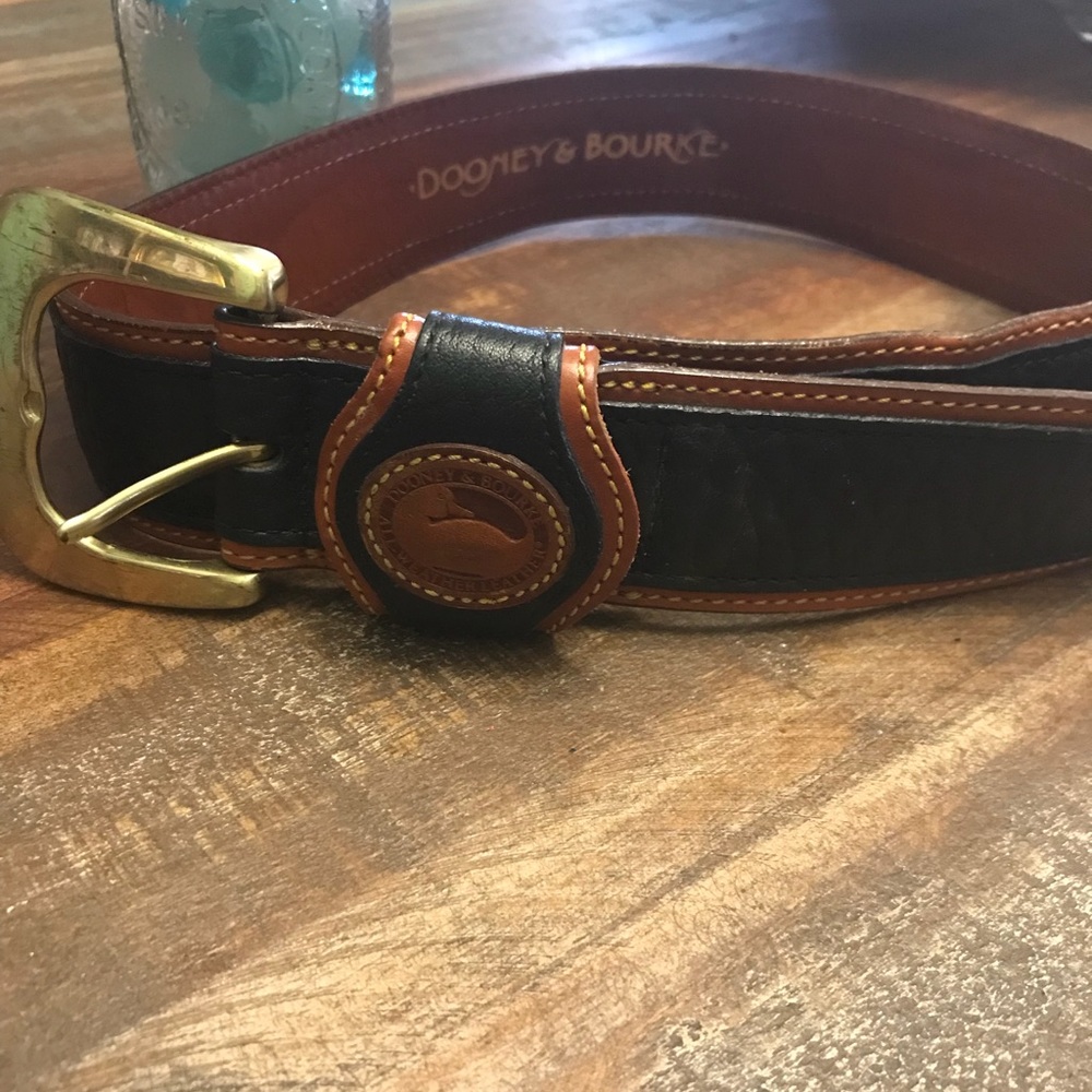 Dooney and Bourke belt, good condition